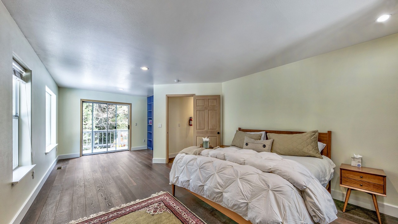 Photo of Bedroom in Christmas Valley
