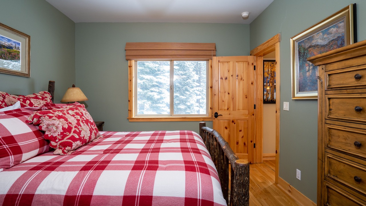 Photo of Bedroom in Truckee