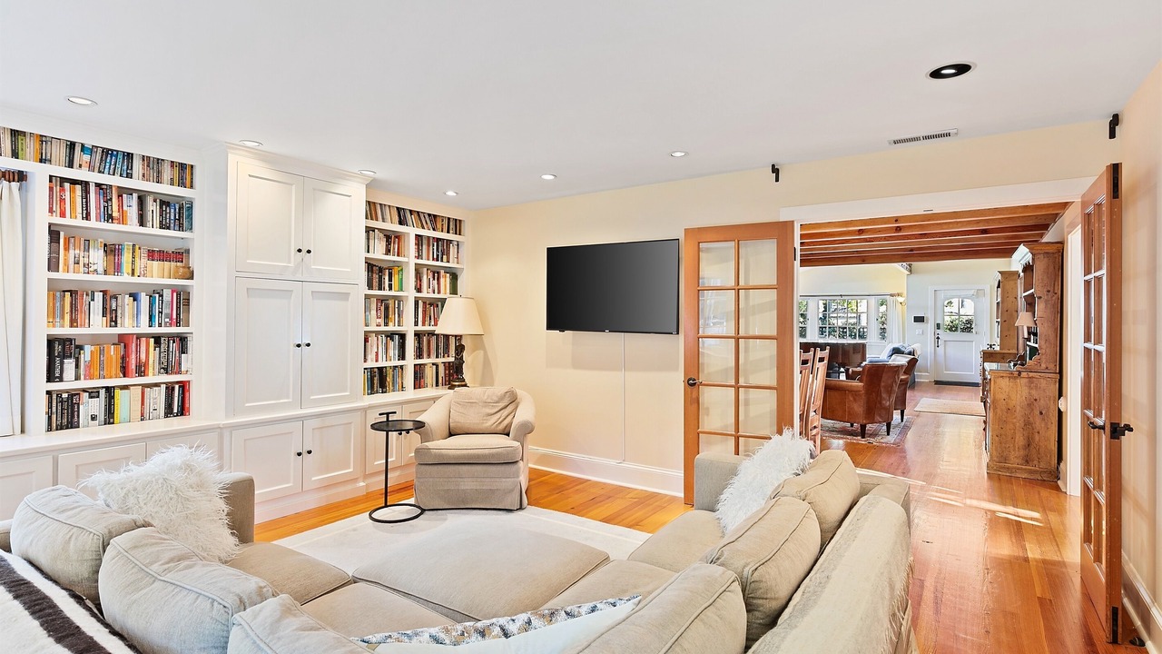 Photo of Bedroom in Stanford