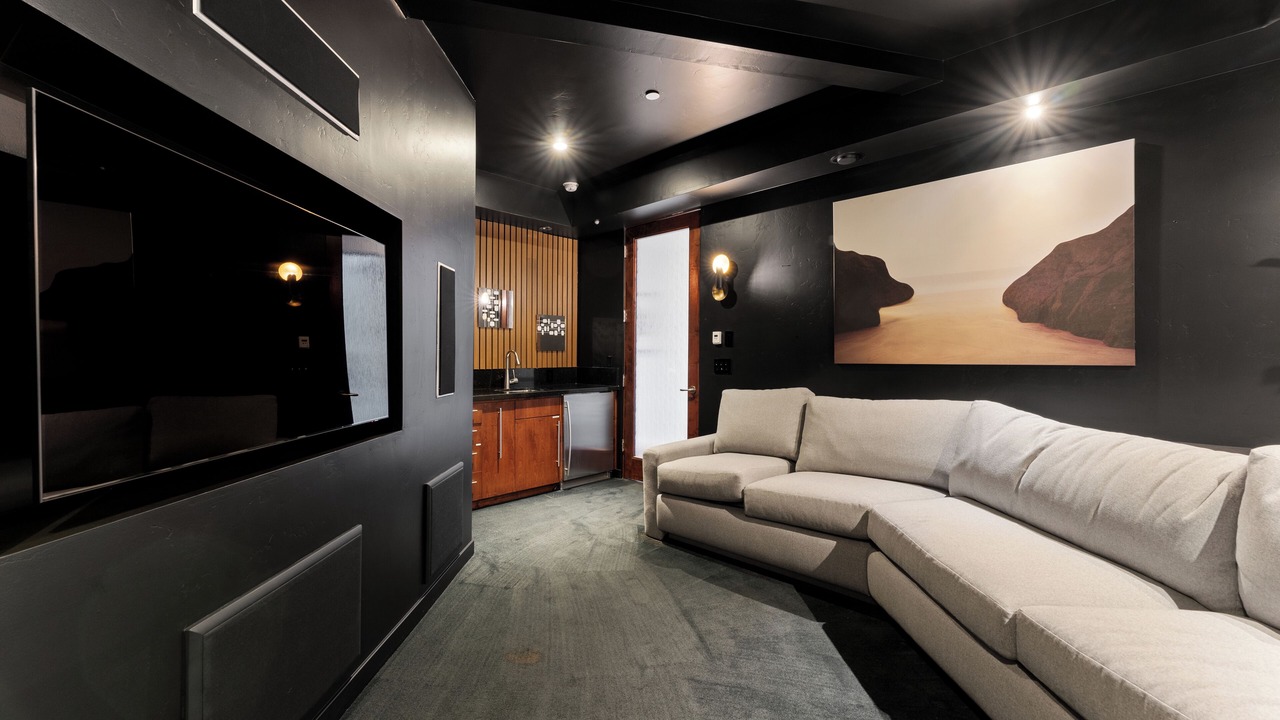 Photo of Livingroom in Ragged Point