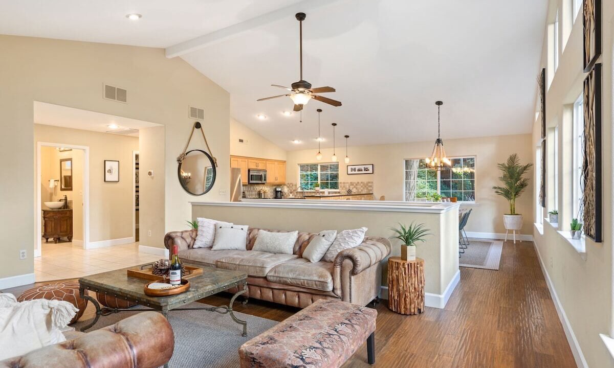 Photo of Bedroom in Guerneville
