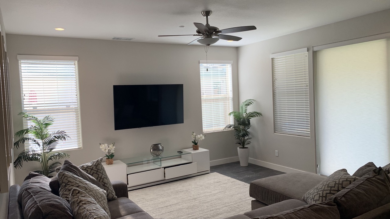 Photo of Livingroom in Raisin