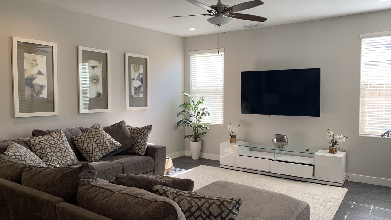 Photo of Livingroom in Raisin