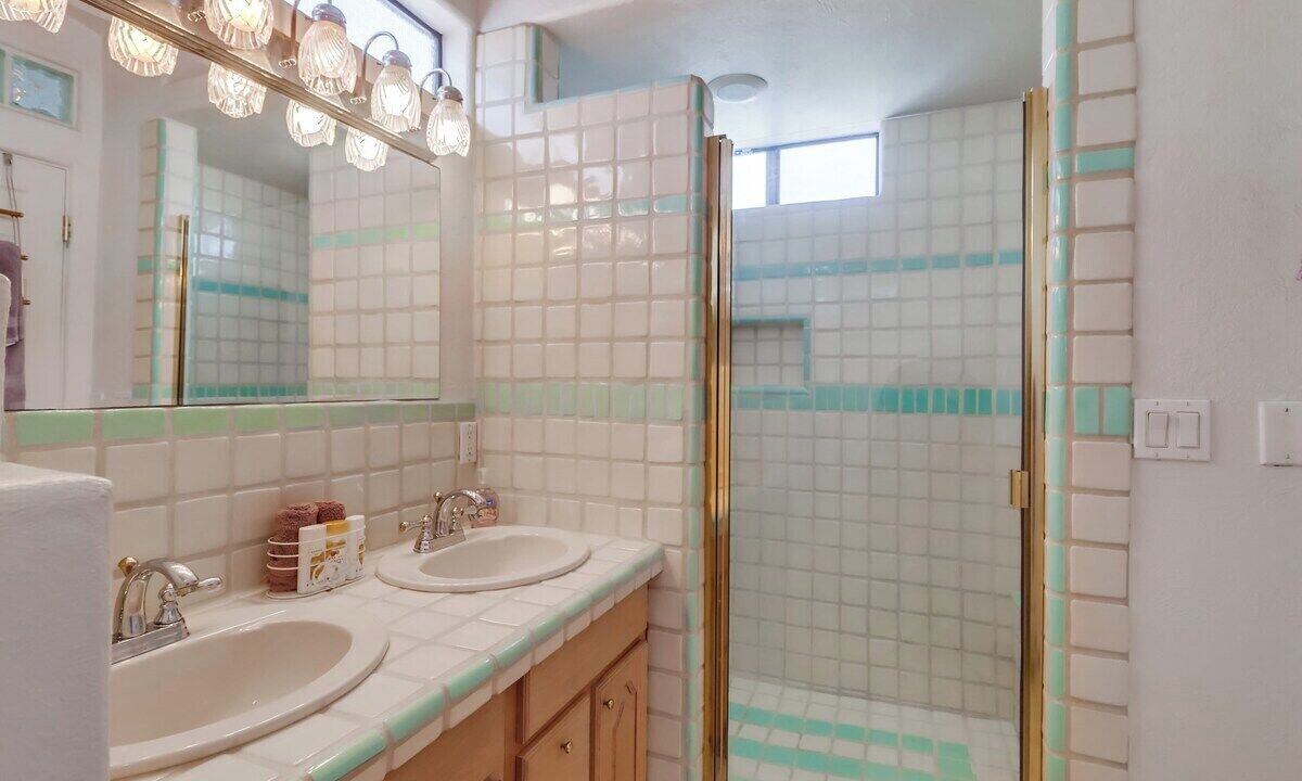 Photo of Bathroom in Ocean Beach