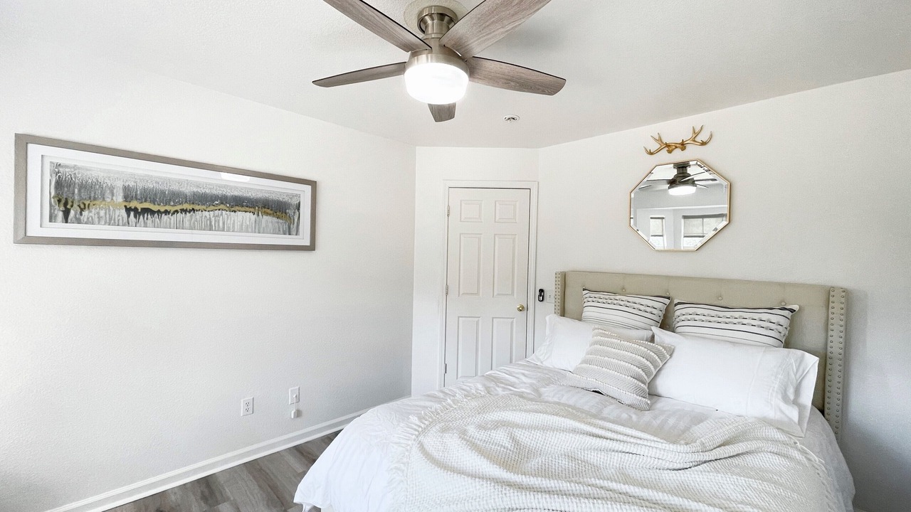 Photo of Bedroom in Oakhurst