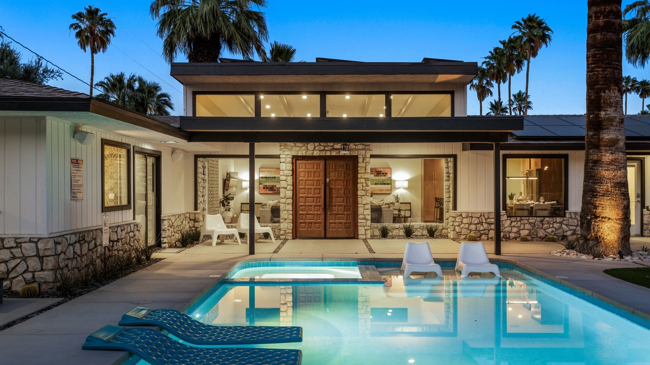 Photo of Outdoor in Tahquitz River Estates
