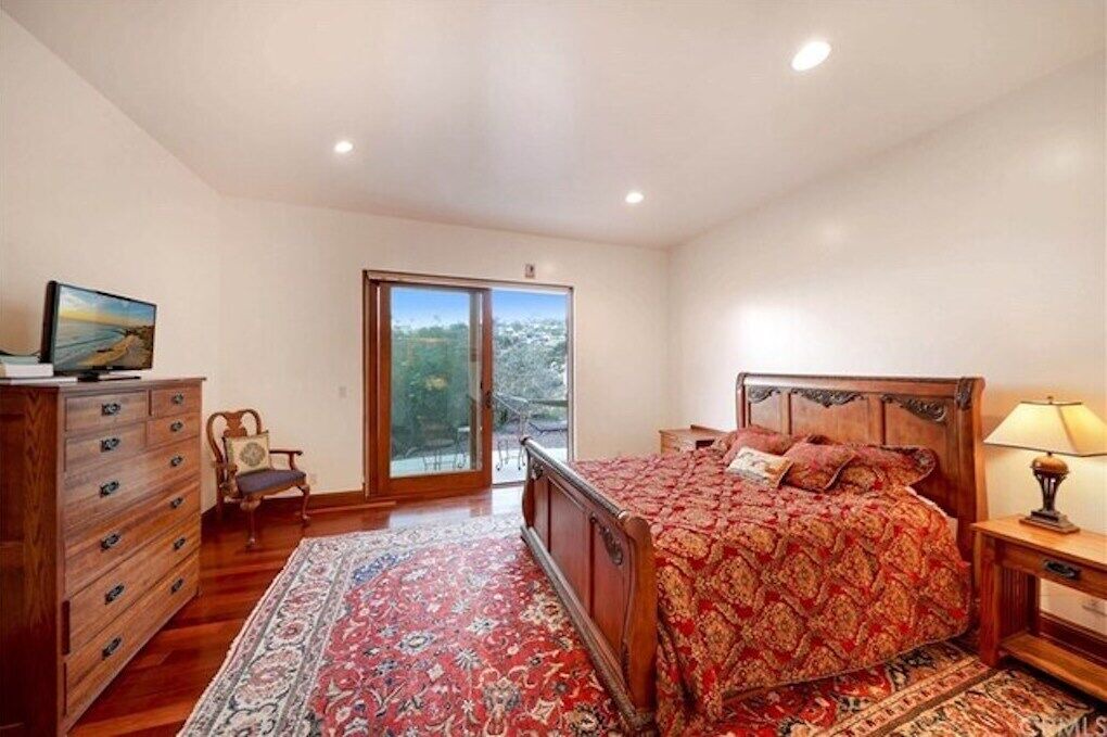 Photo of Bedroom in Top of the World