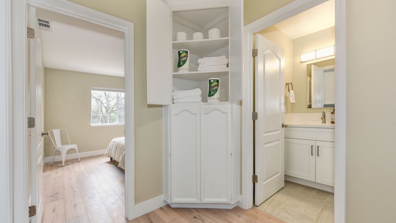 Photo of Bedroom in Orangevale