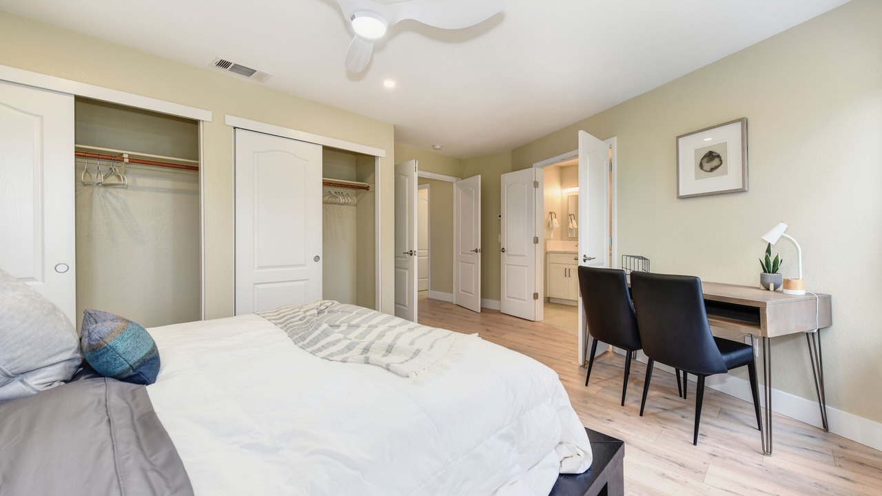 Photo of Bedroom in Orangevale