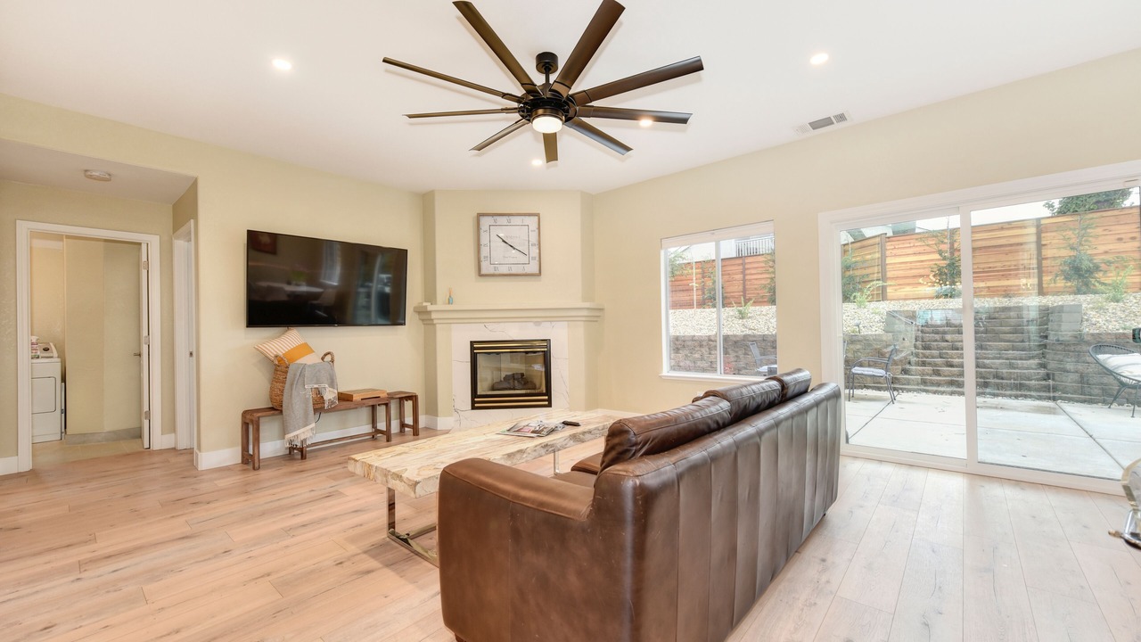 Photo of Livingroom in Orangevale