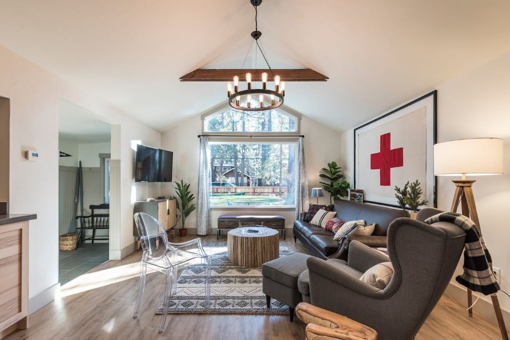 Photo of Livingroom in Al Tahoe