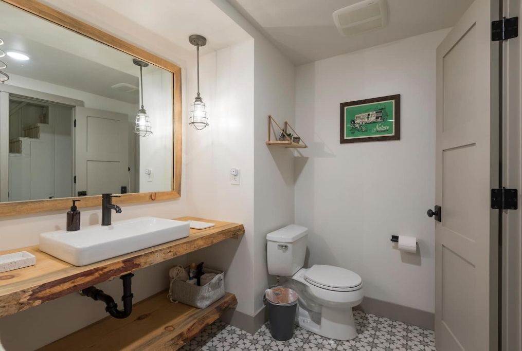 Photo of Bathroom in Al Tahoe