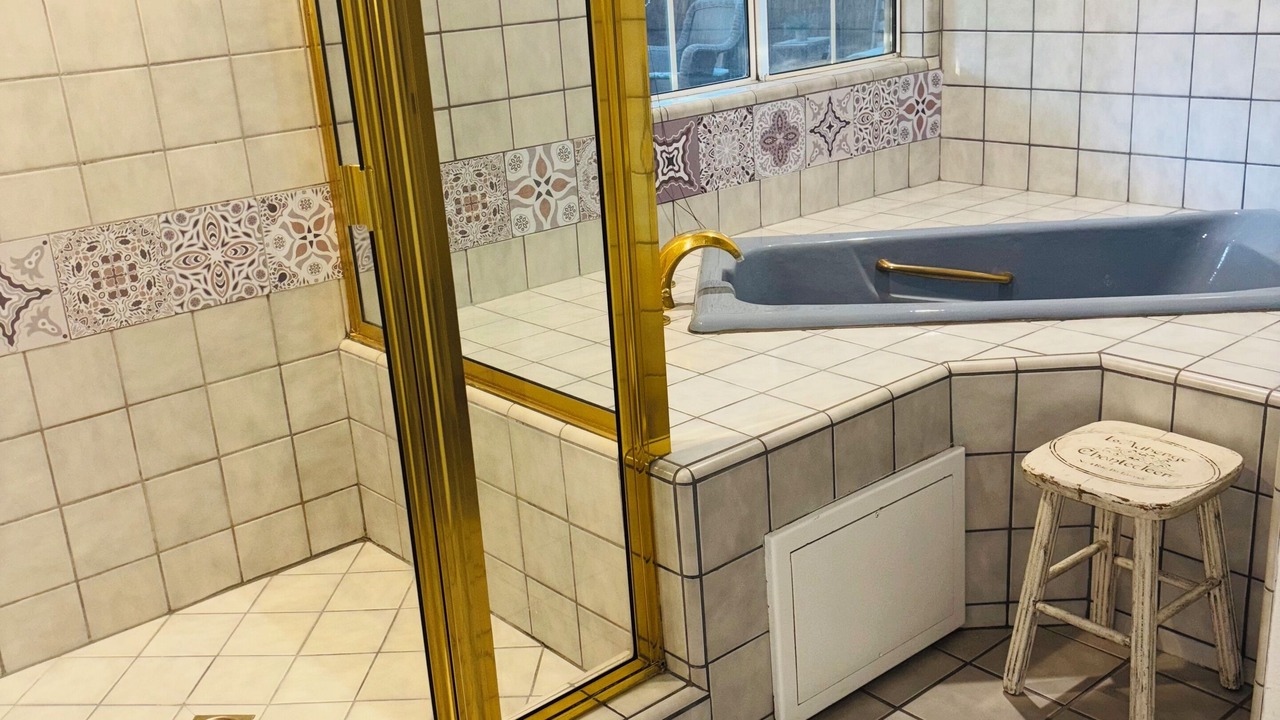 Photo of Bathroom in Murrieta