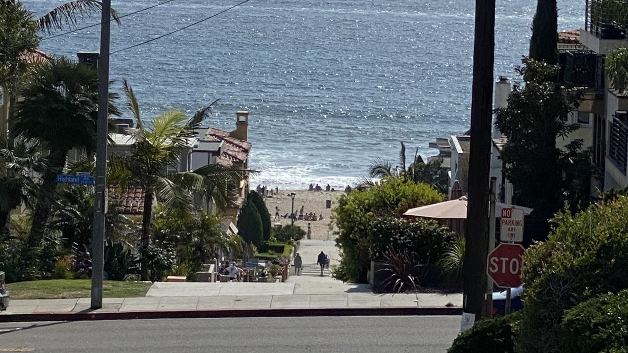 Photo of Others in Gas Lamp Section