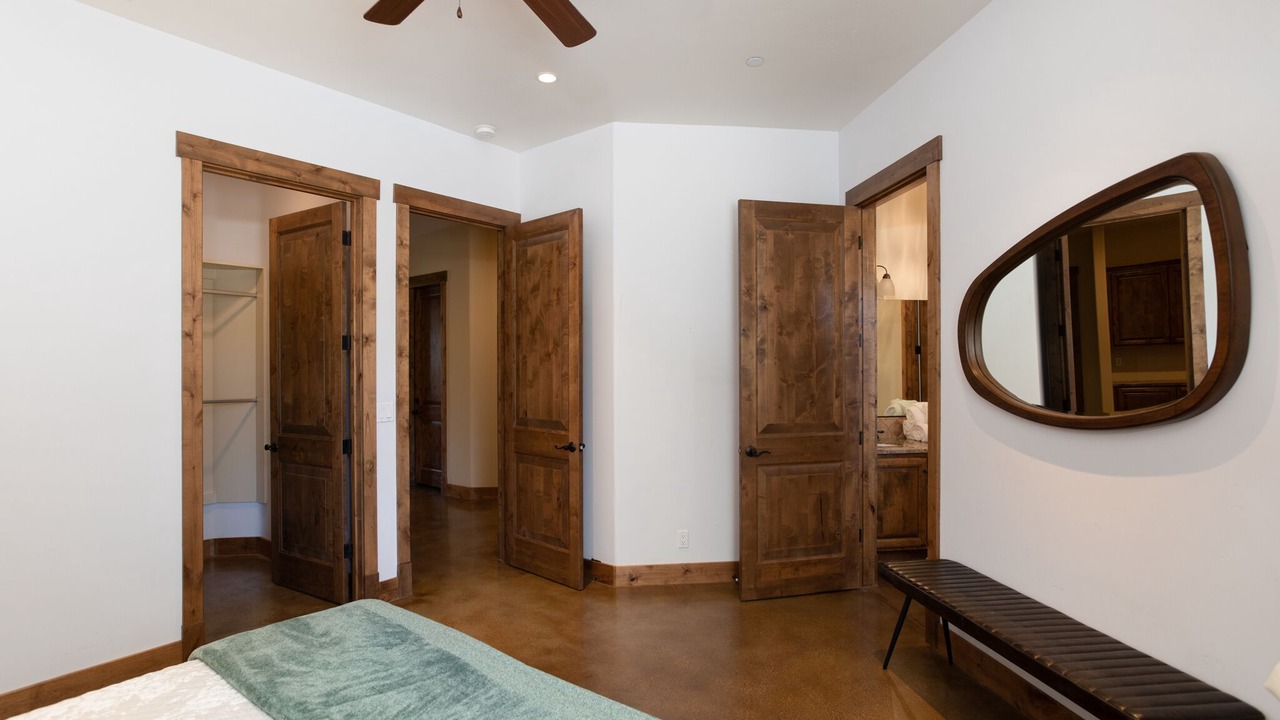 Photo of Bedroom in Callender
