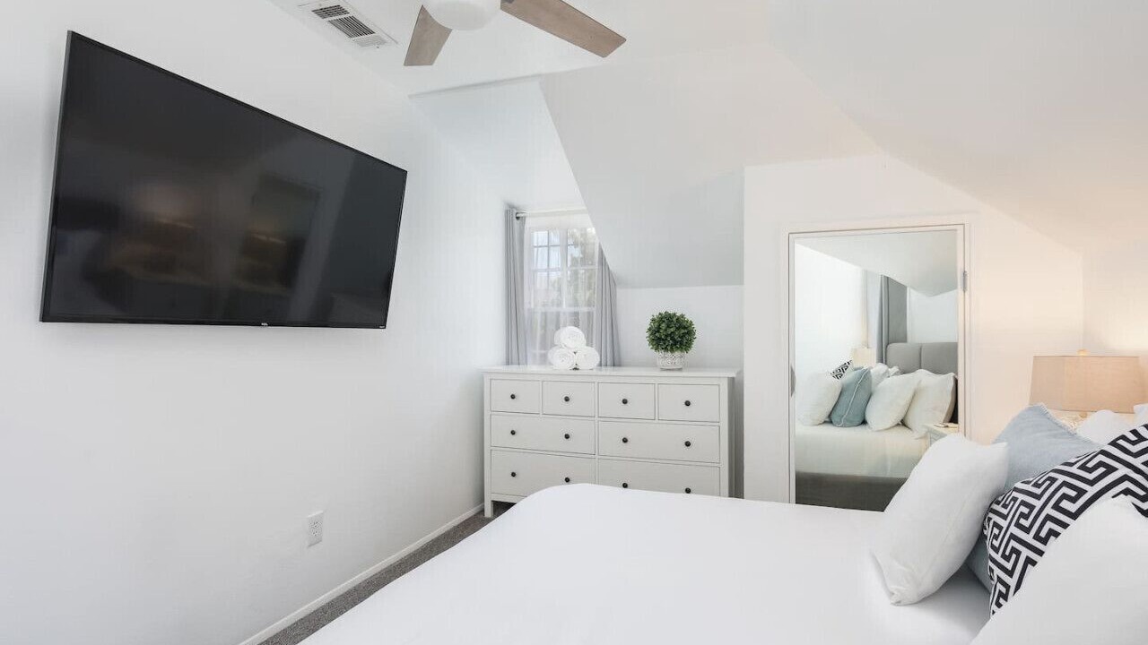 Photo of Bedroom in Golden Hill