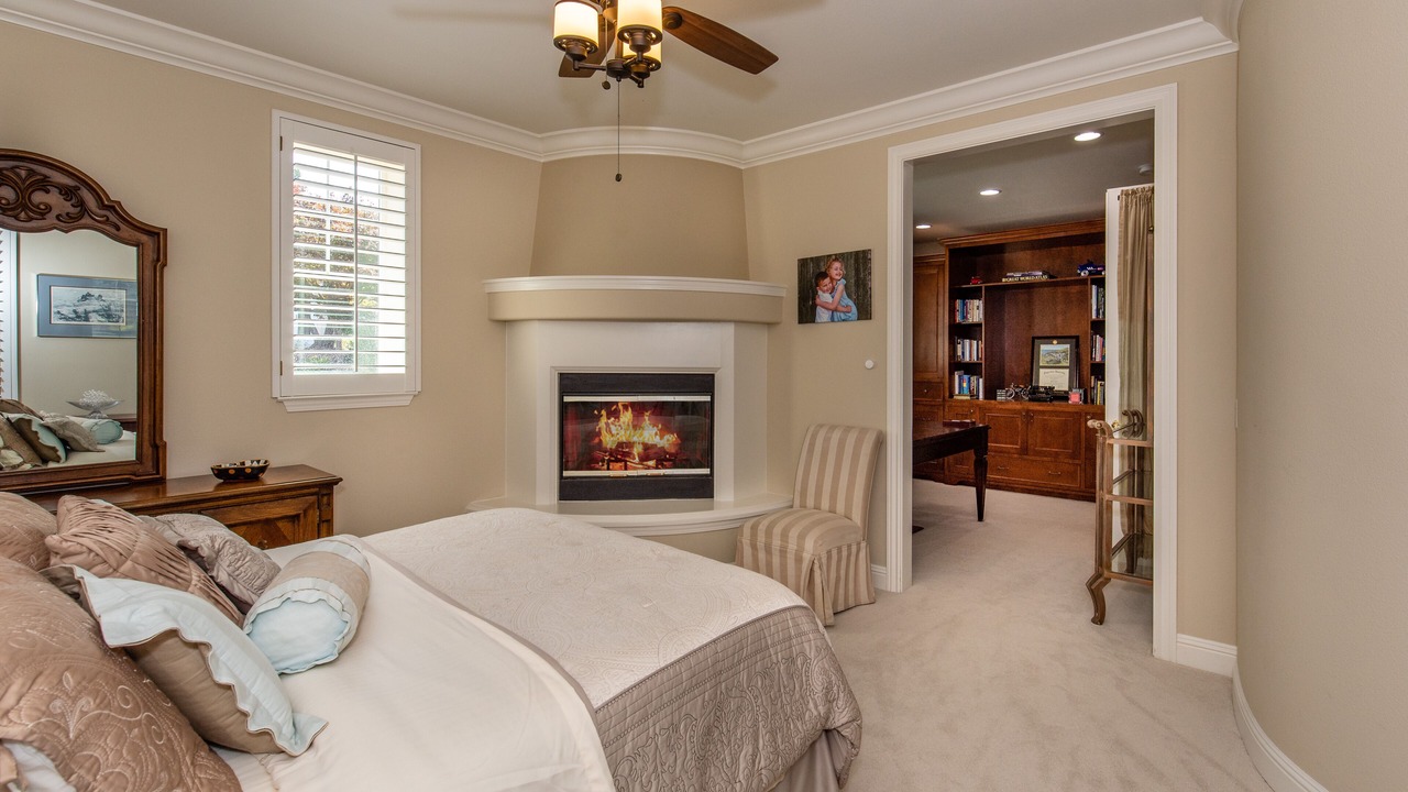 Photo of Bedroom in Santa Rosa