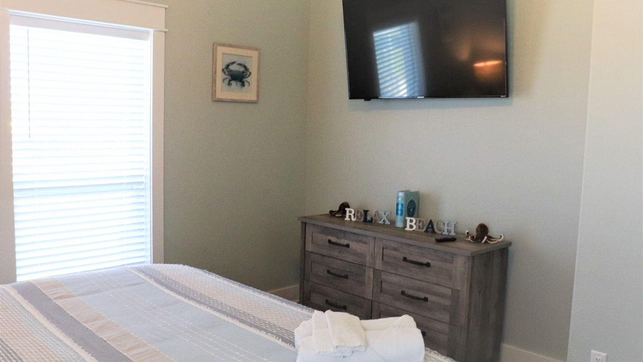 Photo of Bedroom in Crystal Beach