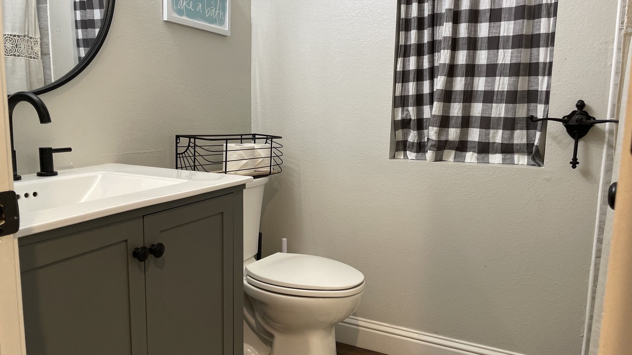 Photo of Bathroom in Quail Ridge