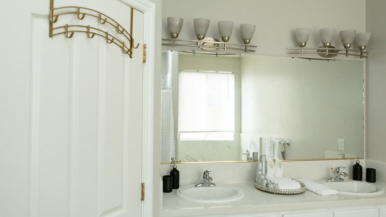 Photo of Bathroom in Greenacres