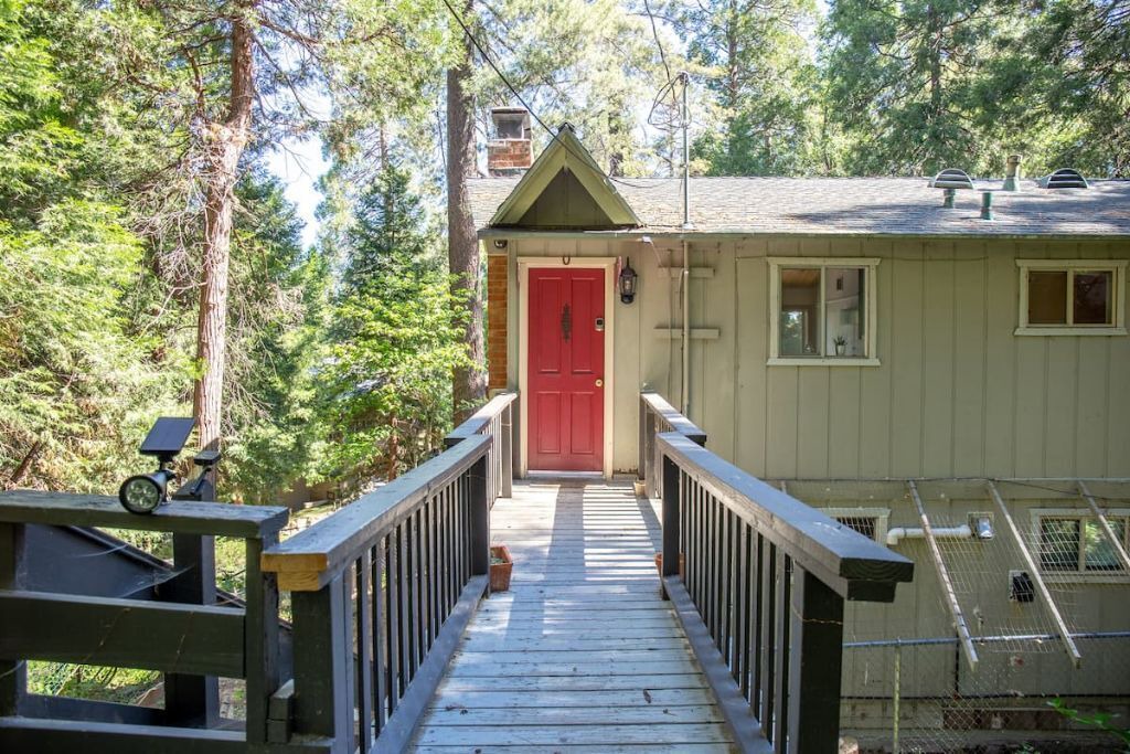 Photo of Outdoor in Crestline