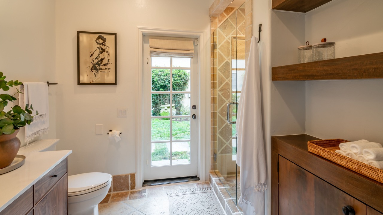 Photo of Bathroom in Montecito