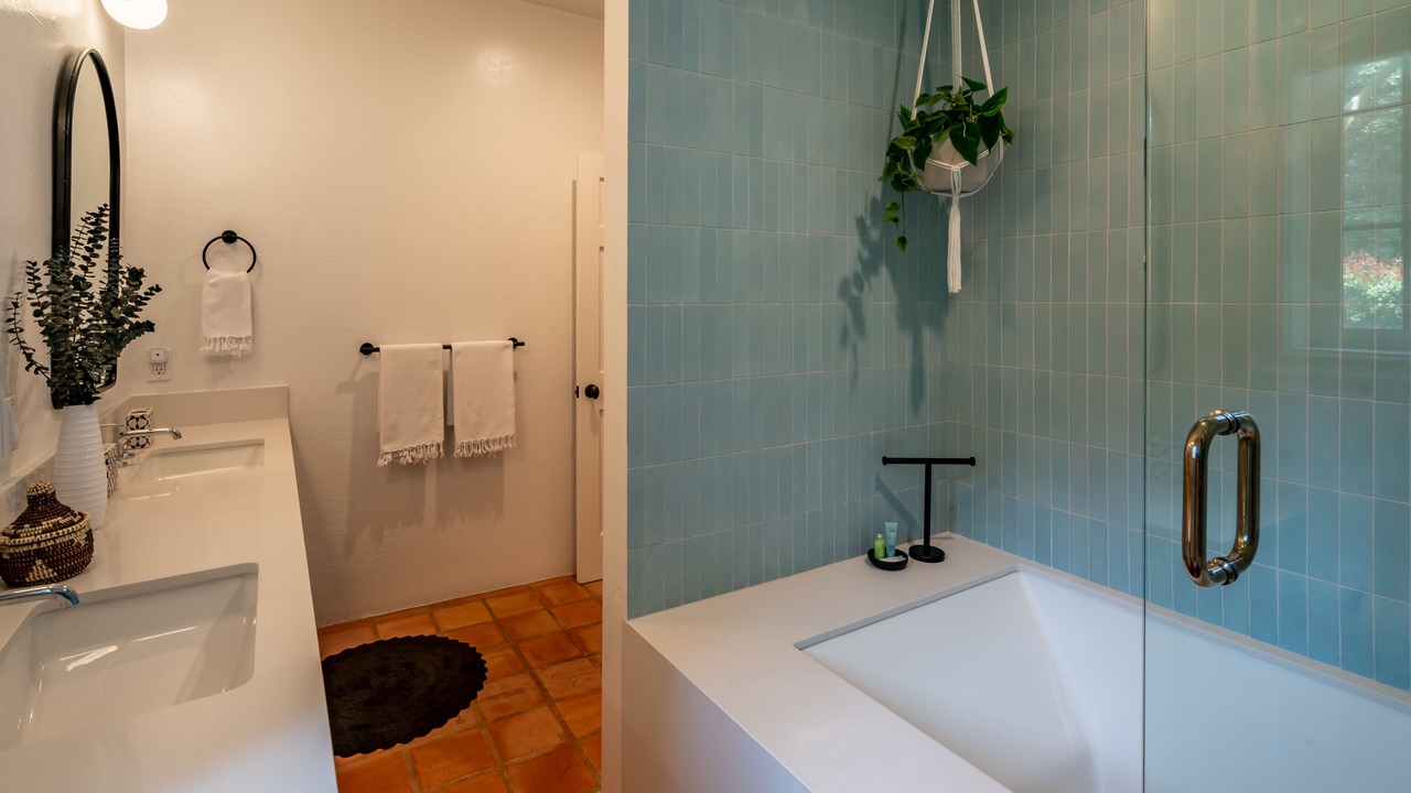 Photo of Bathroom in Montecito