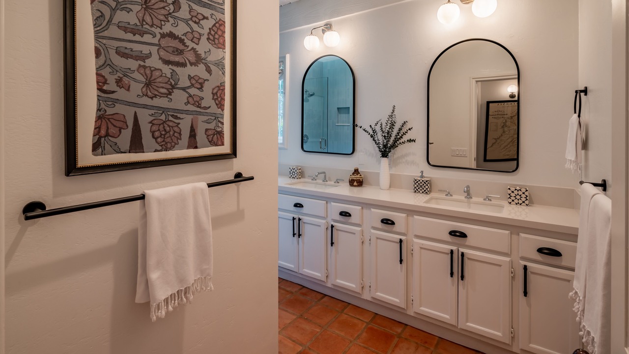 Photo of Bathroom in Montecito