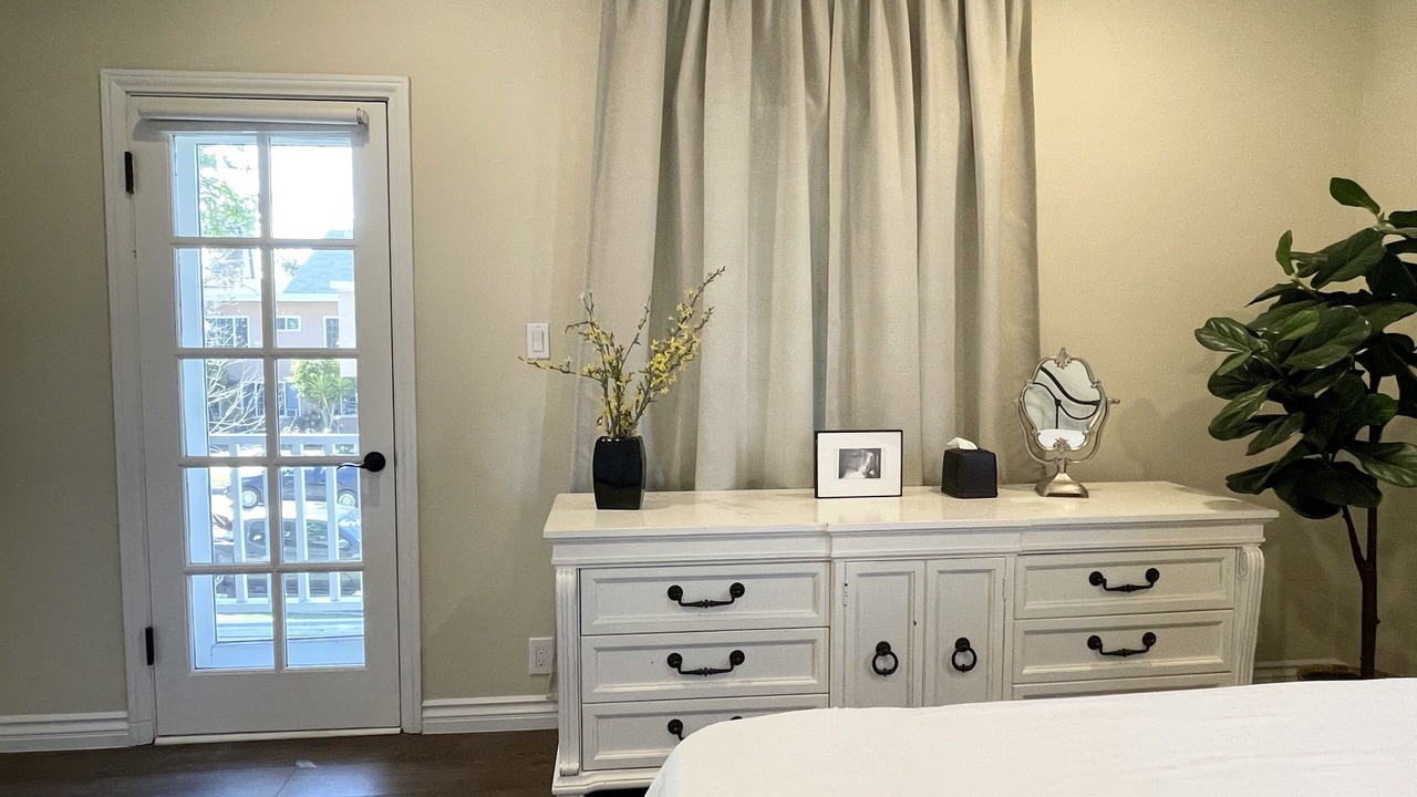 Photo of Bedroom in Beverly Hills