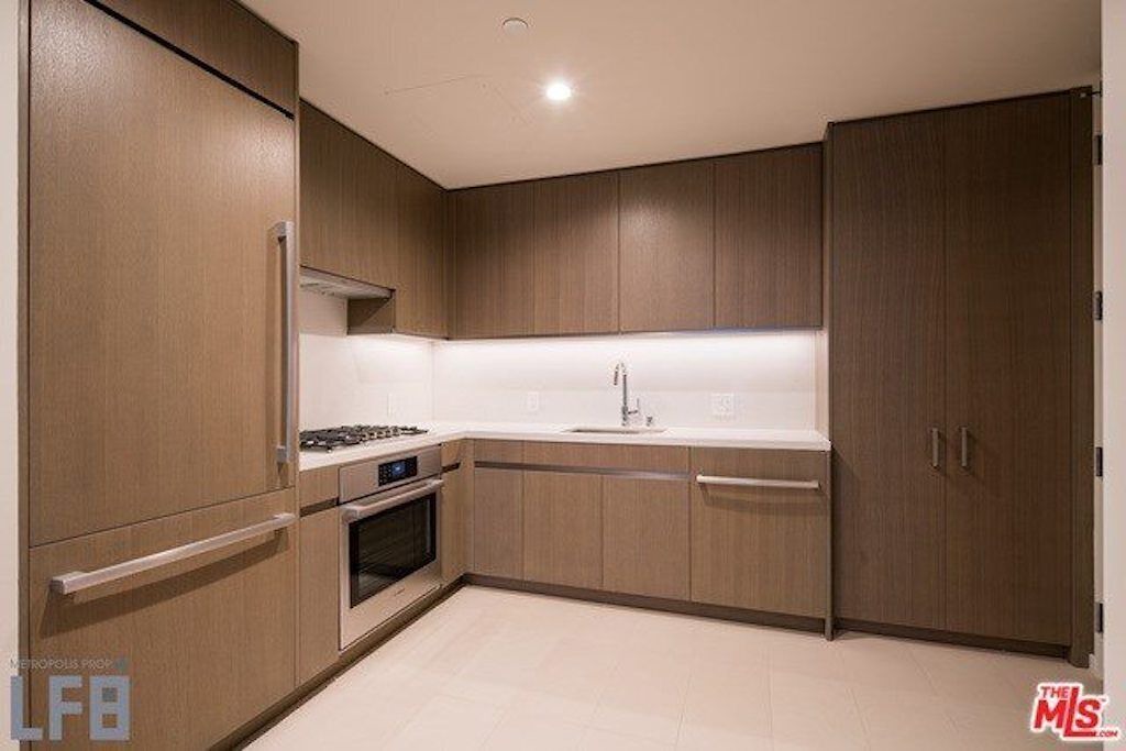 Photo of Kitchen in Westlake South
