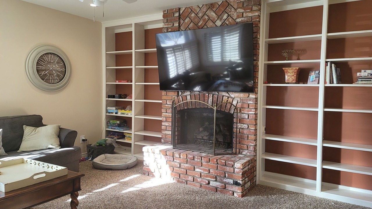 Photo of Livingroom in Old Towne