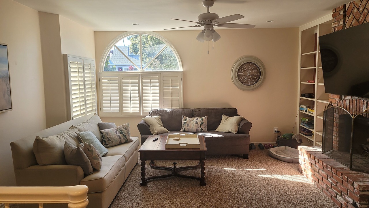 Photo of Livingroom in Old Towne