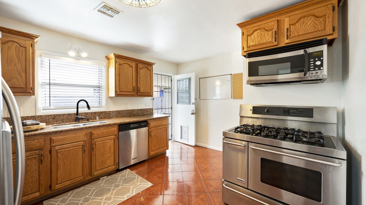 Photo of Kitchen in East Whittier