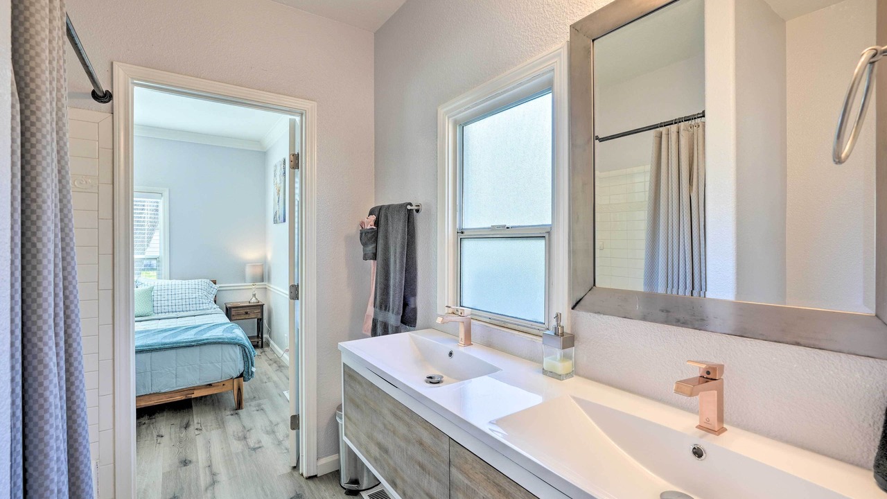 Photo of Bathroom in Southeastern Sacramento