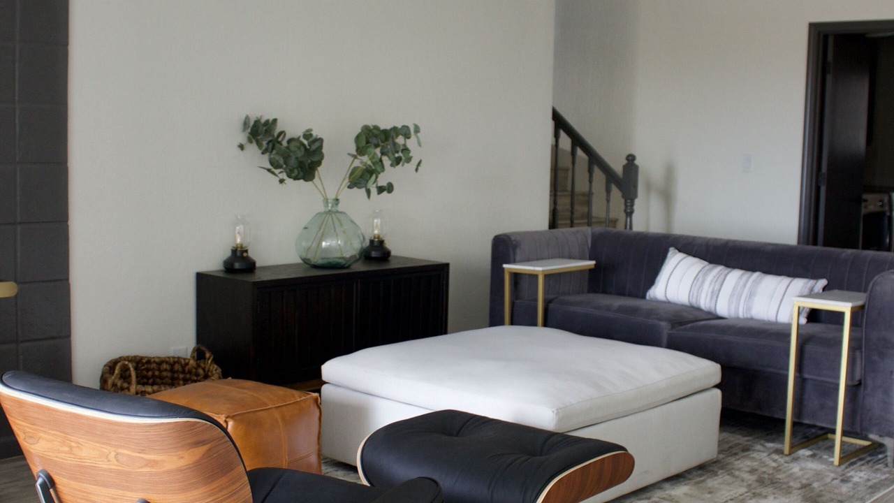 Photo of Livingroom in North Hilltop