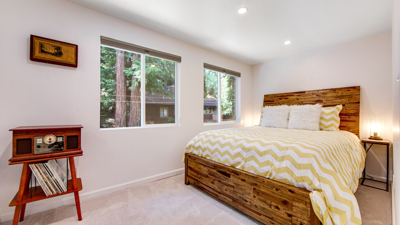 Photo of Bedroom in Rio Nido