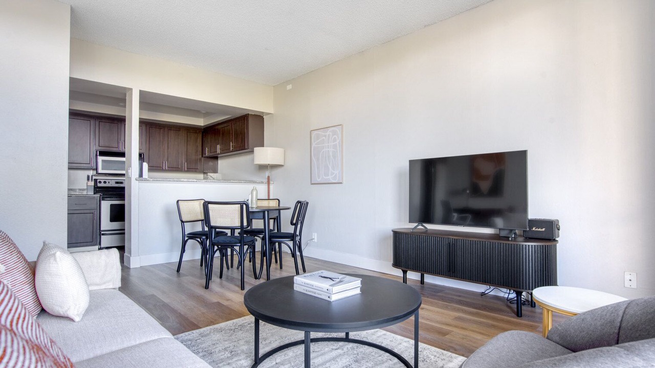 Photo of Livingroom in University South