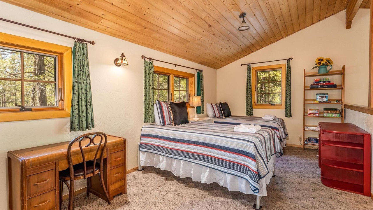 Photo of Others in North Wawona