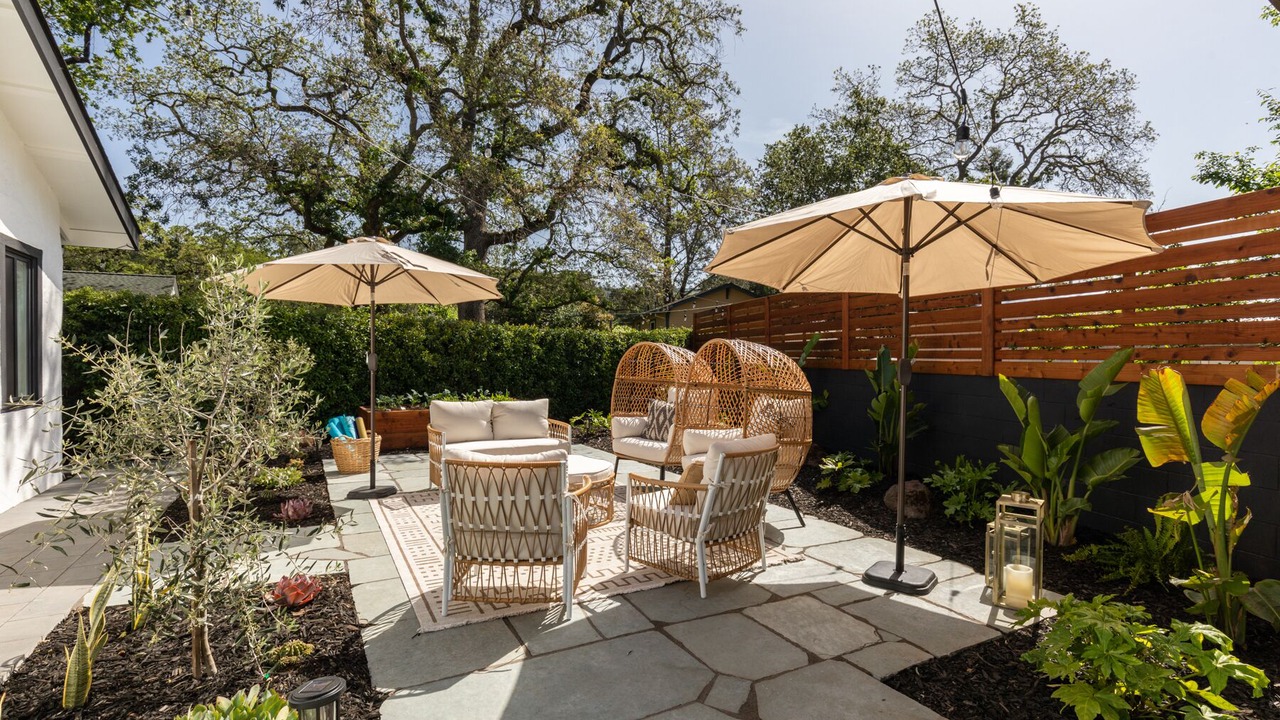 Photo of Patio Balcony in Boyes Hot Springs