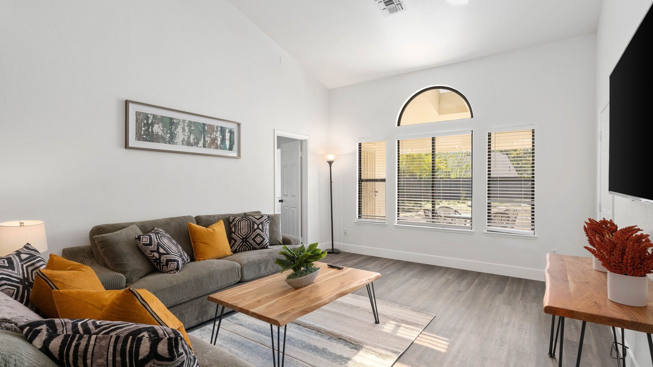 Photo of Livingroom in Rancho Cordova