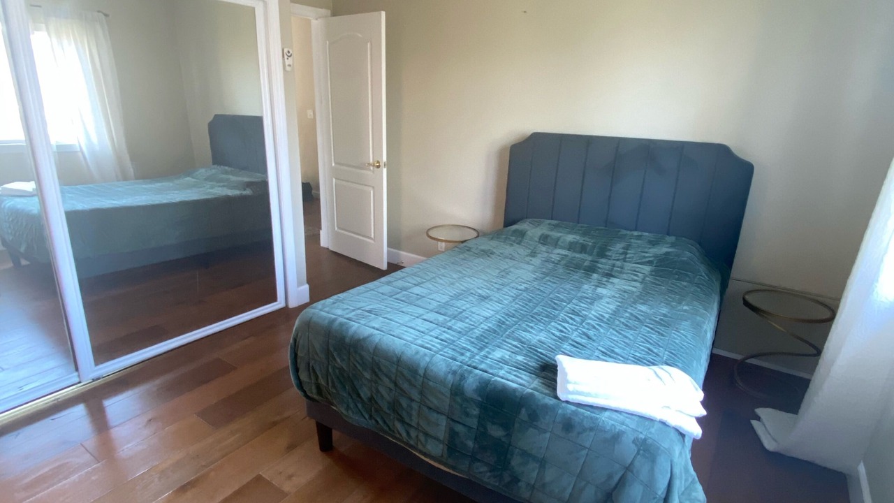 Photo of Bedroom in Playa Del Rey