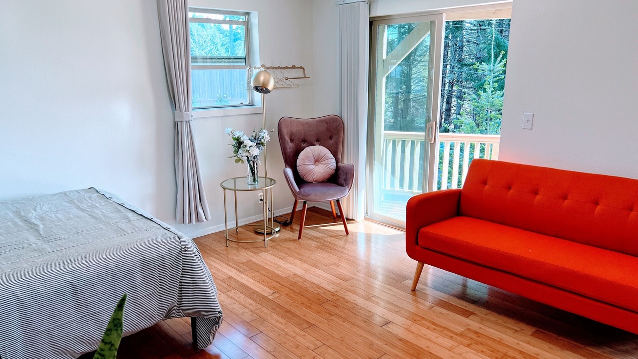 Photo of Bedroom in Shelter Cove