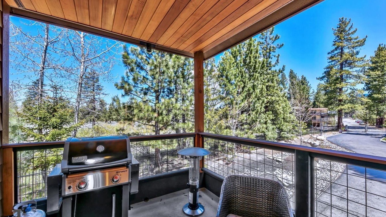 Photo of Patio Balcony in South Lake Tahoe