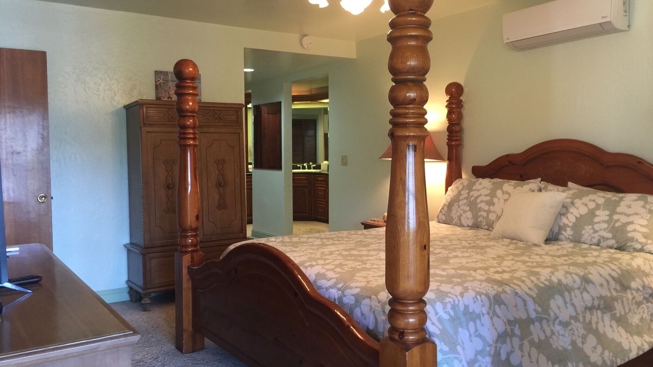 Photo of Bedroom in Bass Lake