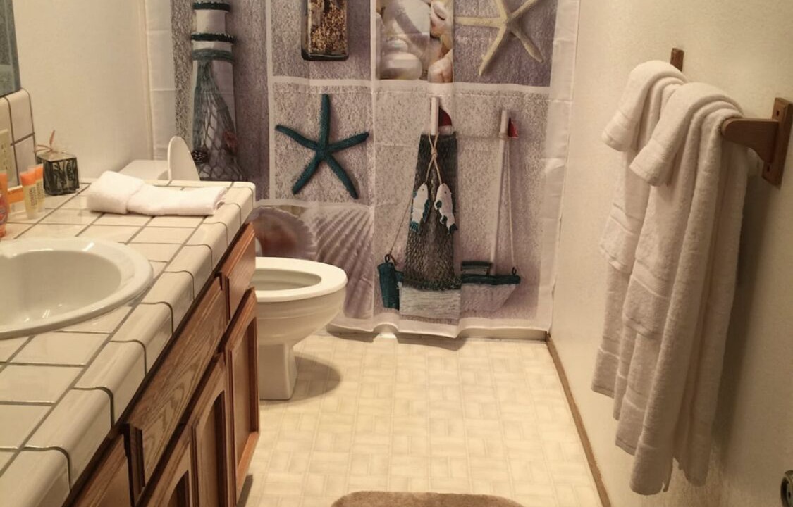Photo of Bathroom in Groveland
