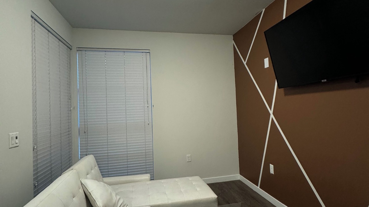 Photo of Livingroom in Historic Core