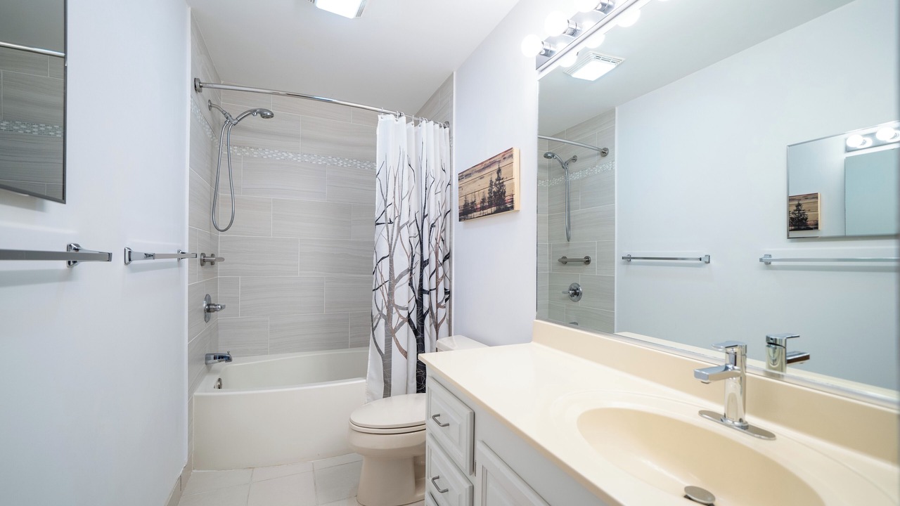 Photo of Bathroom in Marshall