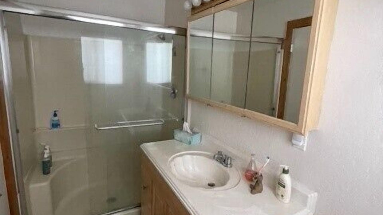 Photo of Bathroom in Pioneer Trail