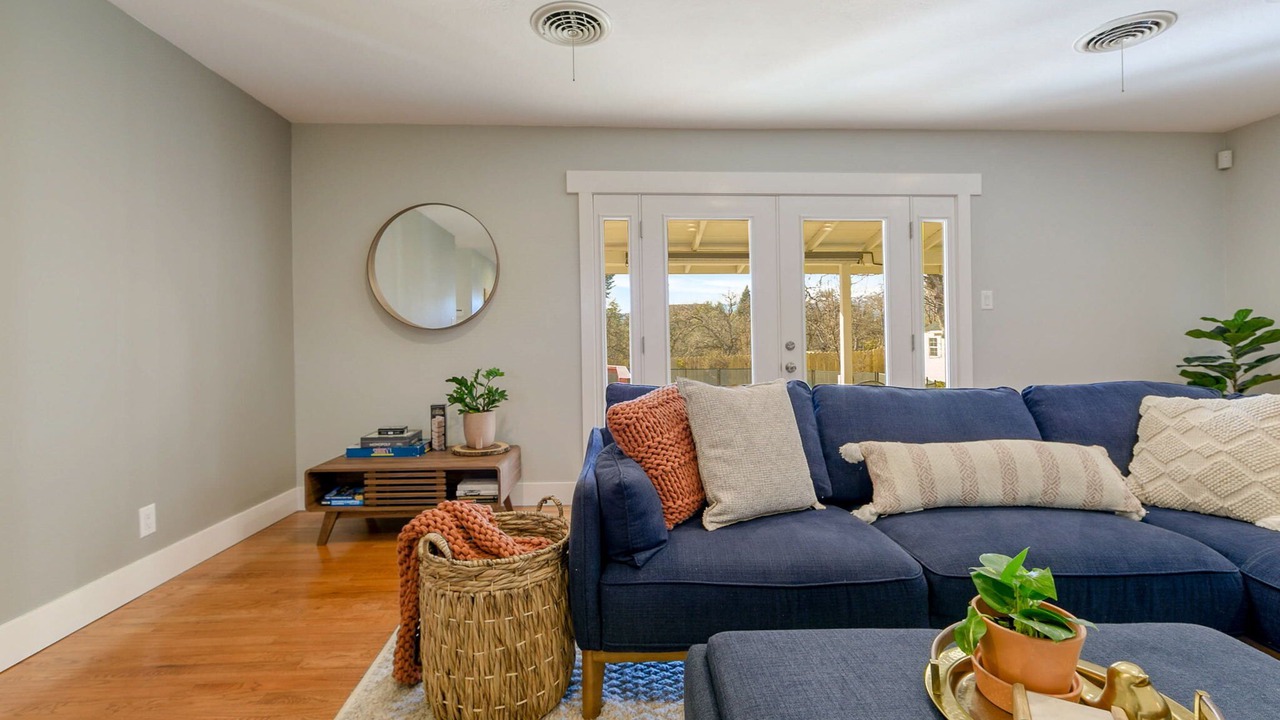 Photo of Livingroom in Greenwood