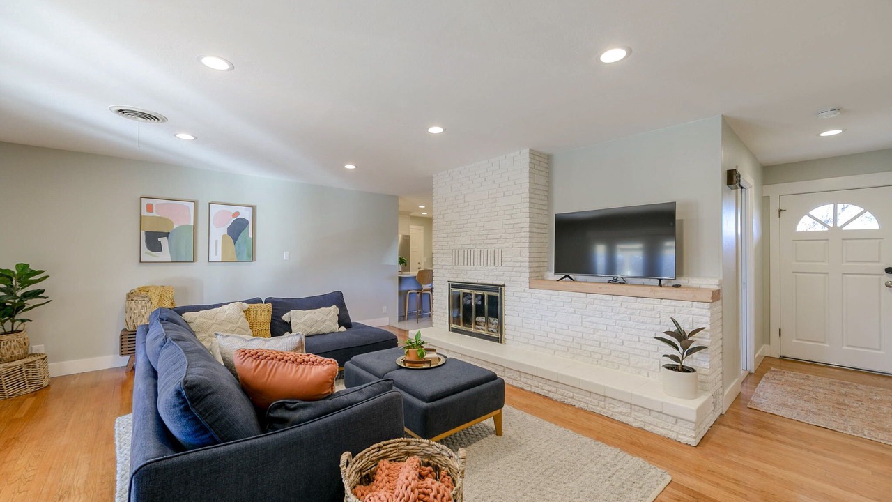 Photo of Livingroom in Greenwood